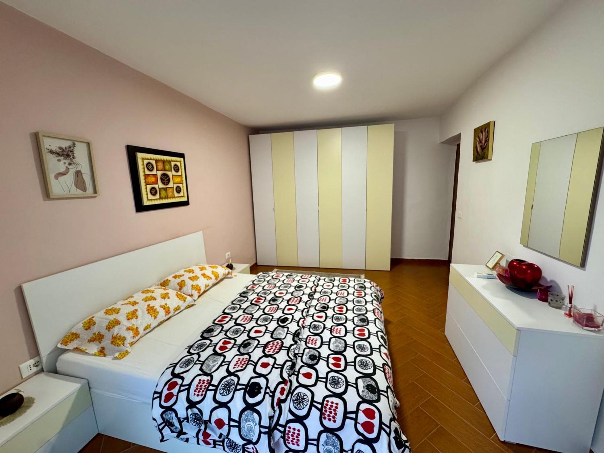 Skerdi'S Apartment - City Center Tirana Exteriér fotografie